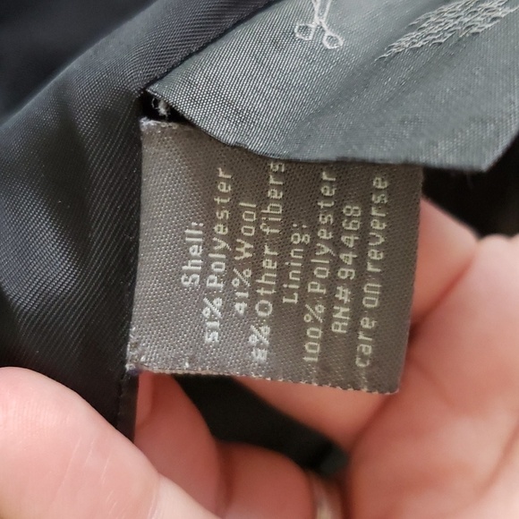 Apt 9 plaid wool coat, winter coat, Ruffle peplum hem gray black, fully lined. - Picture 7 of 9